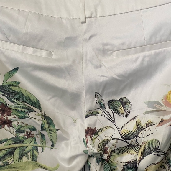 H&M off white with multicolors pants sz8 - Picture 3 of 3